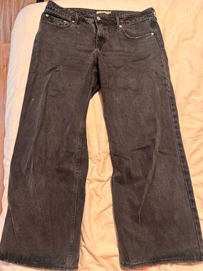 Women’s Levi’s Black Low Loose jeans